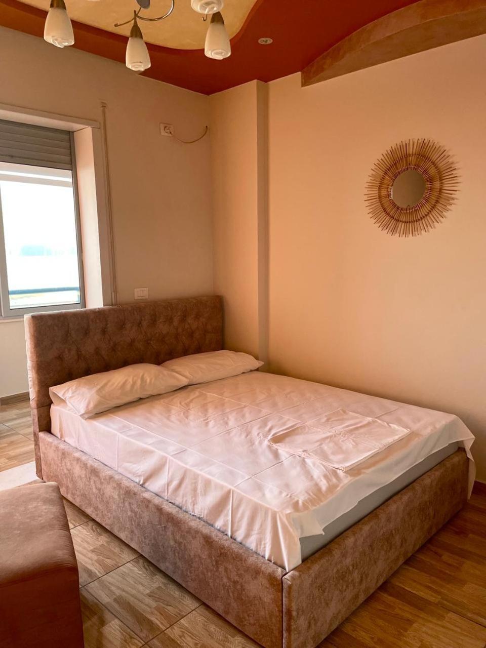 Cozy Beachfront Room Durrës Exteriér fotografie